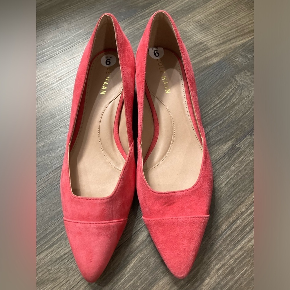 NWOT Cole Haan Women’s Size 6 Pink Seude Vanessa‎ Pointed Toe Skimmer Flats